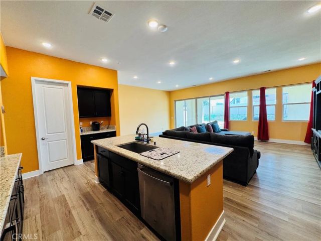 36398 Calle Lisbon, Winchester, CA 92596