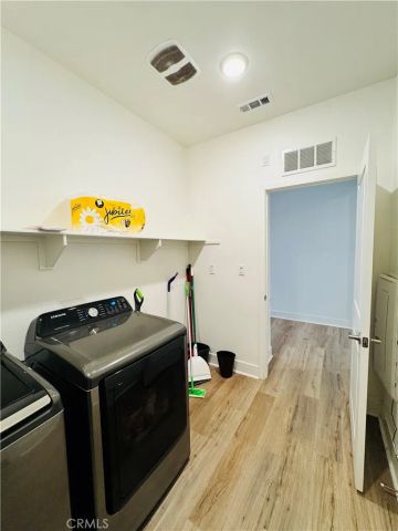 36398 Calle Lisbon, Winchester, CA 92596