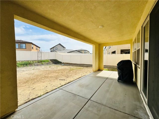 36398 Calle Lisbon, Winchester, CA 92596