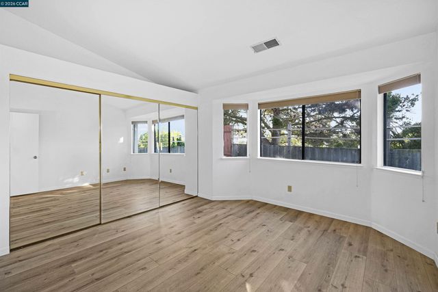 237 Starboard Dr, Vallejo, CA 94590