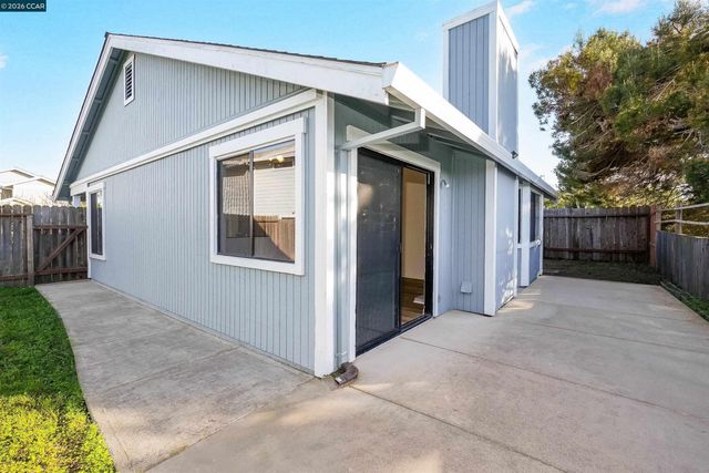 237 Starboard Dr, Vallejo, CA 94590