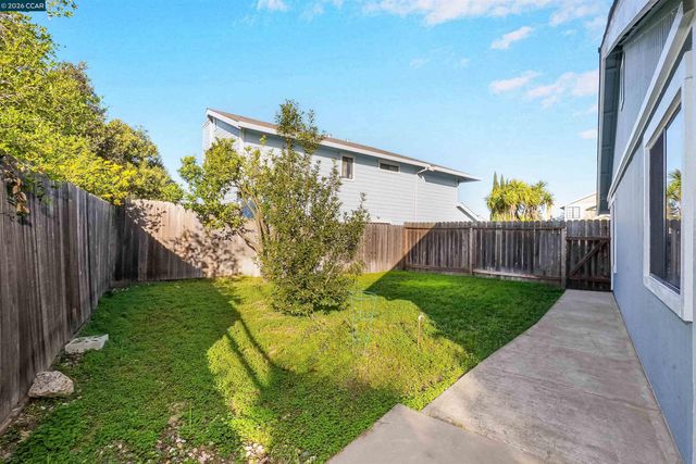 237 Starboard Dr, Vallejo, CA 94590