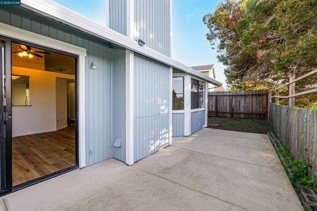 237 Starboard Dr, Vallejo, CA 94590