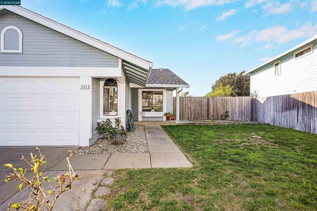 237 Starboard Dr, Vallejo, CA 94590