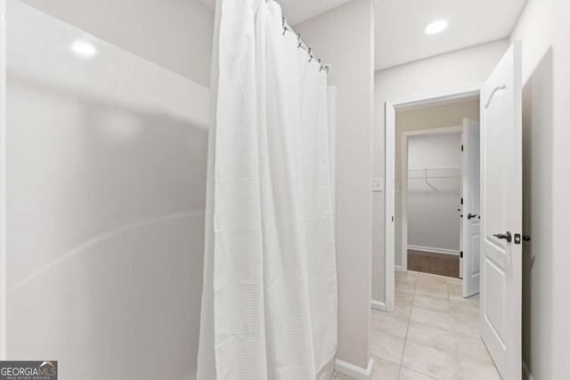 2826 Fox Wood Lane, Gainesville, GA 30504