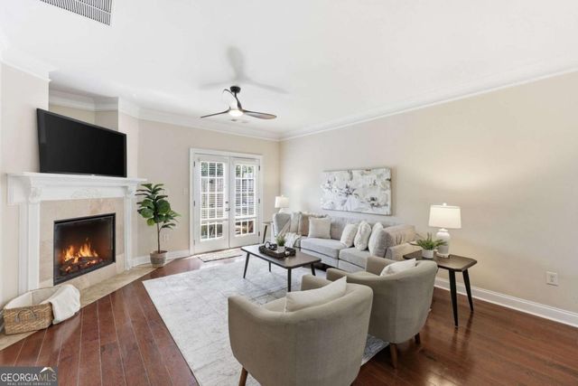 2826 Fox Wood Lane, Gainesville, GA 30504