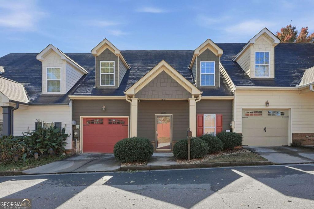 2826 Fox Wood Lane, Gainesville, GA 30504