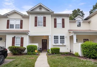 8211 Carob Tree Lane, Charlotte, NC 28215