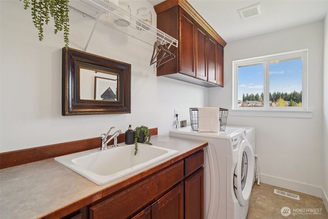 13514 168th Street Ct E, Puyallup, WA 98374