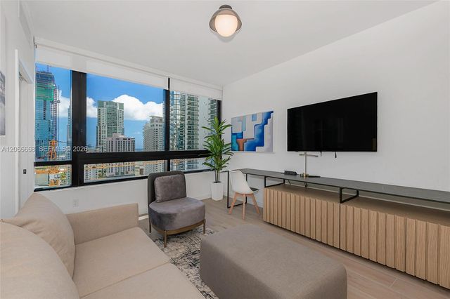 225 N Miami Avenue 2801, Miami, FL 33128