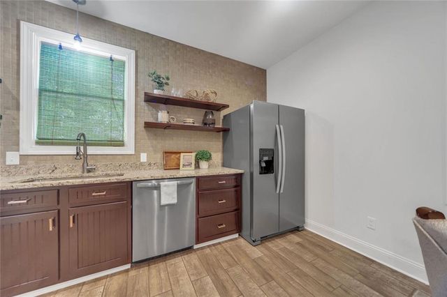 5429 E Mountain Street, Stone Mountain, GA 30083