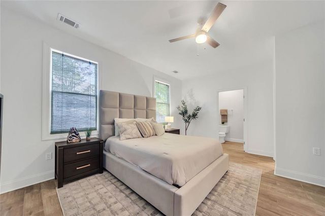 5429 E Mountain Street, Stone Mountain, GA 30083