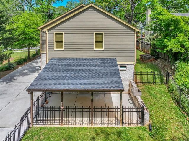 5429 E Mountain Street, Stone Mountain, GA 30083