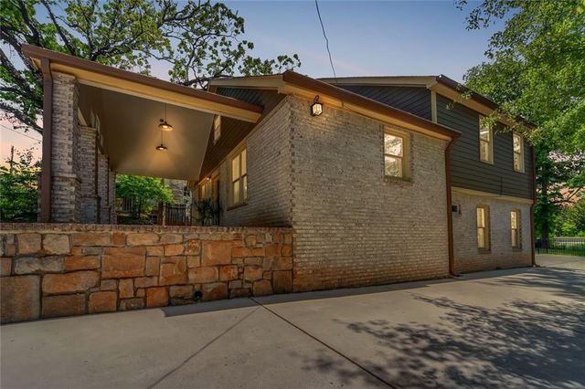 5429 E Mountain Street, Stone Mountain, GA 30083