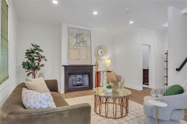 5429 E Mountain Street, Stone Mountain, GA 30083