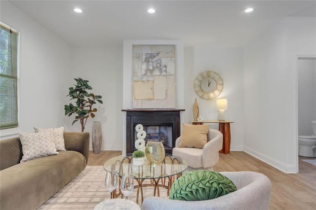 5429 E Mountain Street, Stone Mountain, GA 30083