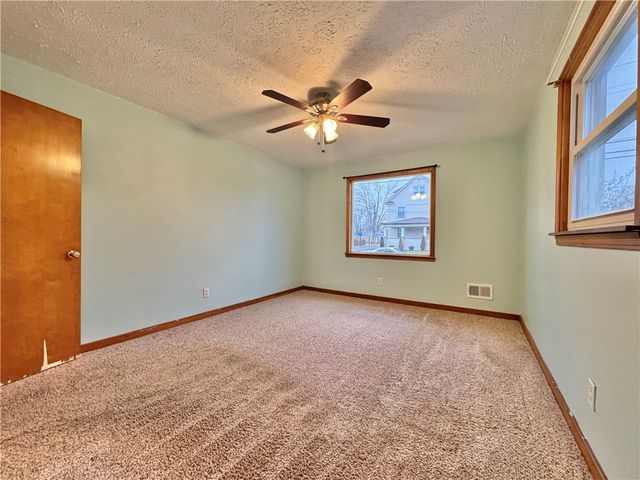 421 S Main St, Greenville Boro, PA 16125