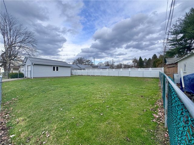 421 S Main St, Greenville Boro, PA 16125