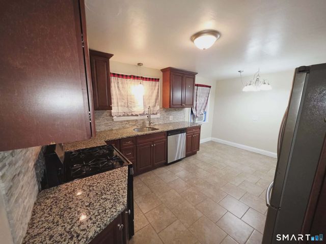 271 Gaylord Drive, Waterbury, CT 06708