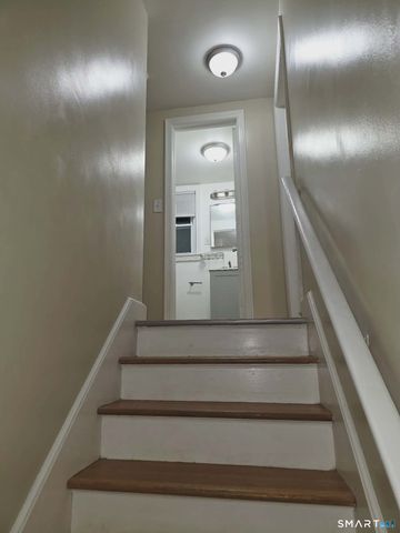 271 Gaylord Drive, Waterbury, CT 06708