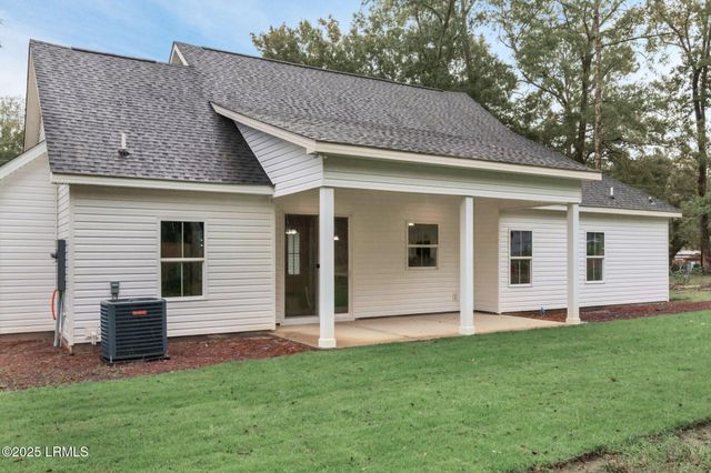 95 Salkehatchie Road, Yemassee, SC 29945