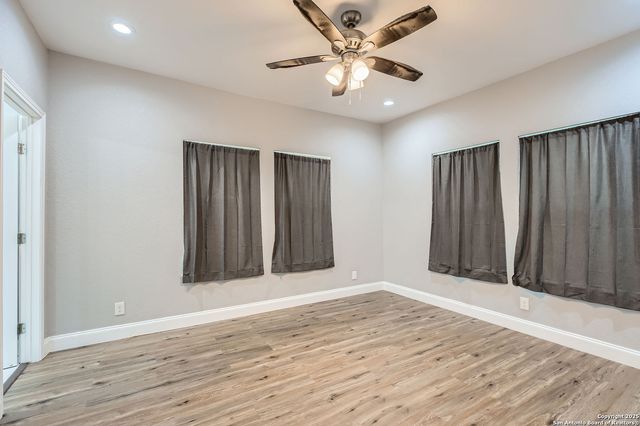 743 Avant Ave, San Antonio, TX 78210