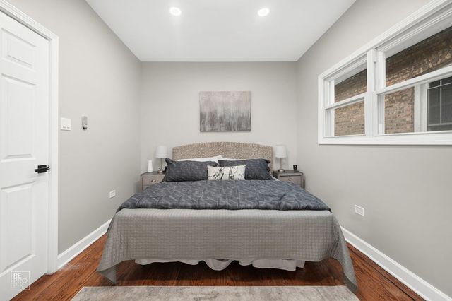 7425 S Vernon Avenue, Chicago, IL 60619