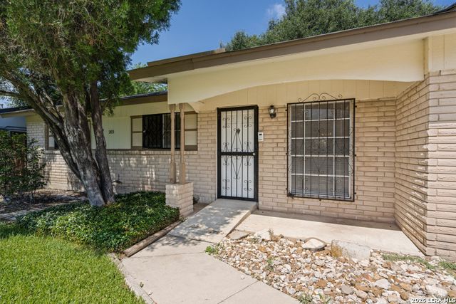 203 Eastover, San Antonio, TX 78220