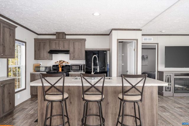 4433 SPOTSWOOD TRL, Barboursville, VA 22923