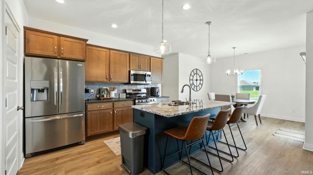 1518 Lavante Cove, Fort Wayne, IN 46818