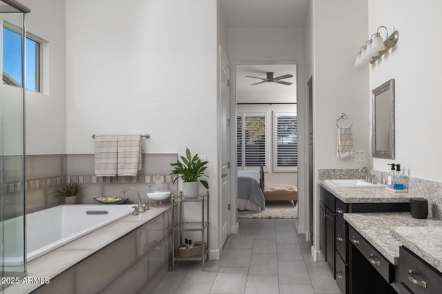 29565 N SORRENTO Drive, Peoria, AZ 85383