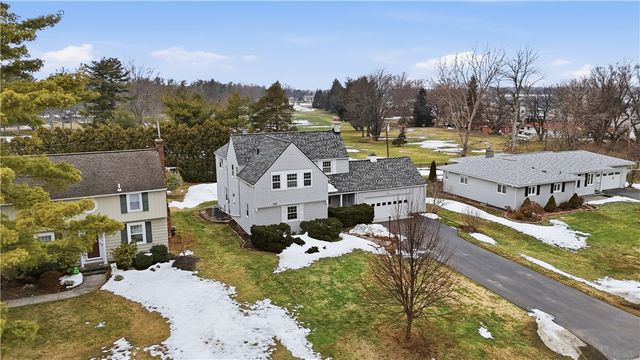 68 Ridgemont Drive, Greece, NY 14626