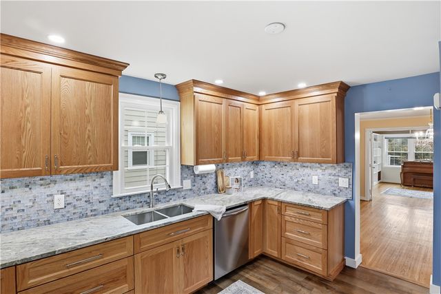 68 Ridgemont Drive, Greece, NY 14626