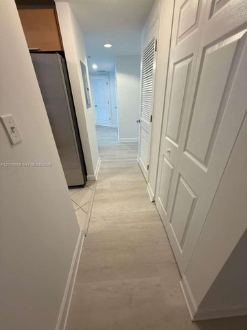 140 S Dixie Highway 816, Hollywood, FL 33020