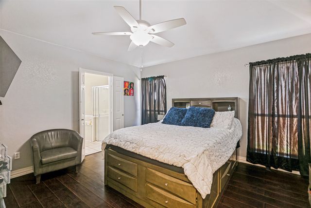1228 Falcon Trail, Bedford, TX 76021