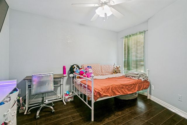 1228 Falcon Trail, Bedford, TX 76021