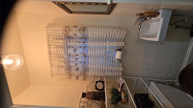 11419 179th Street, Addisleigh Park, NY 11434