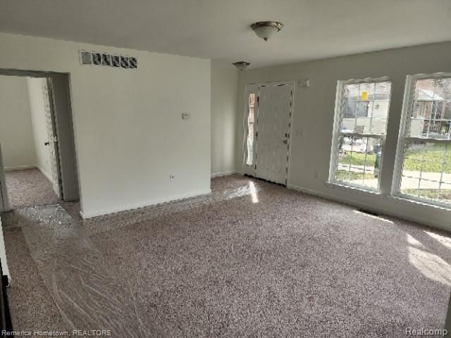 40350 Newport Drive, Plymouth Charter Township, MI 48170