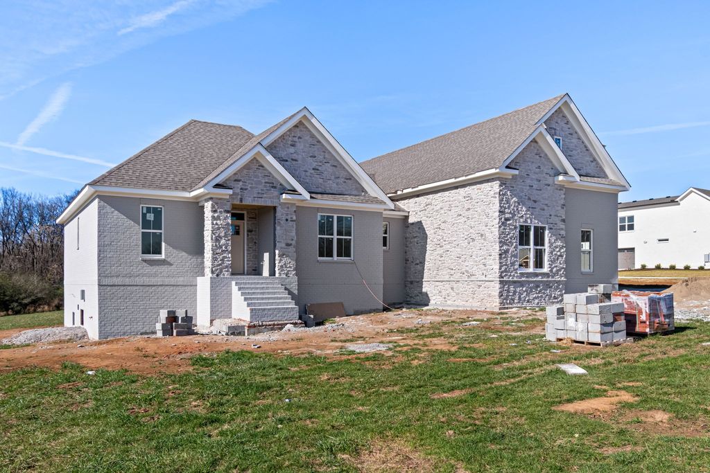 4037 Advocate Path, Culleoka, TN 38451