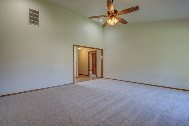 2109 Shamrock Drive, Edmond, OK 73003