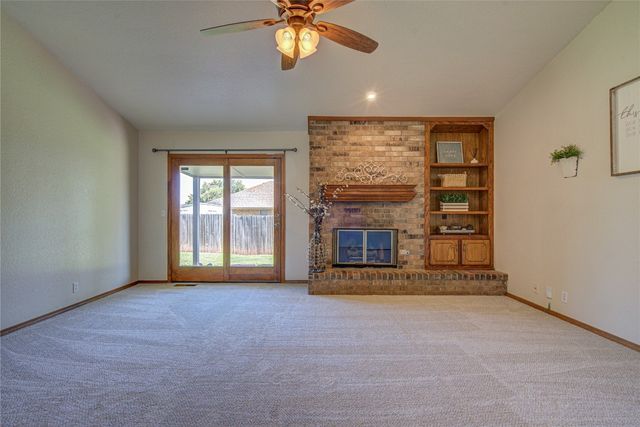 2109 Shamrock Drive, Edmond, OK 73003