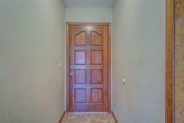 2109 Shamrock Drive, Edmond, OK 73003