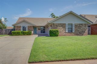 2109 Shamrock Drive, Edmond, OK 73003