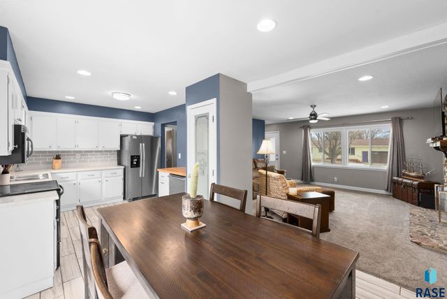 605 S Edward Dr Drive, Sioux Falls, SD 57103