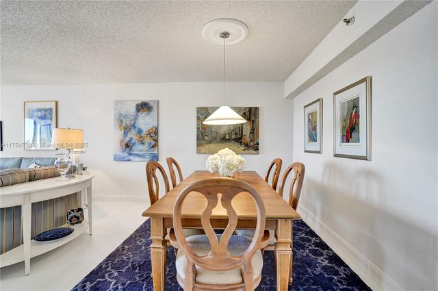 7260 Kinghurst Dr 604, Delray Beach, FL 33446