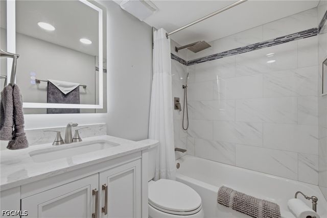 808 Cape Coral PKWY W 201, Cape Coral, FL 33914