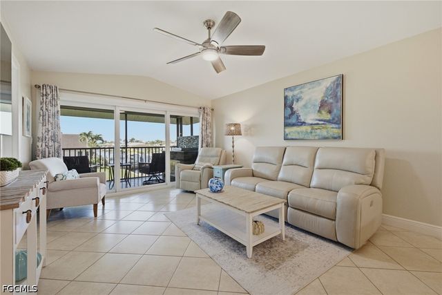 808 Cape Coral PKWY W 201, Cape Coral, FL 33914