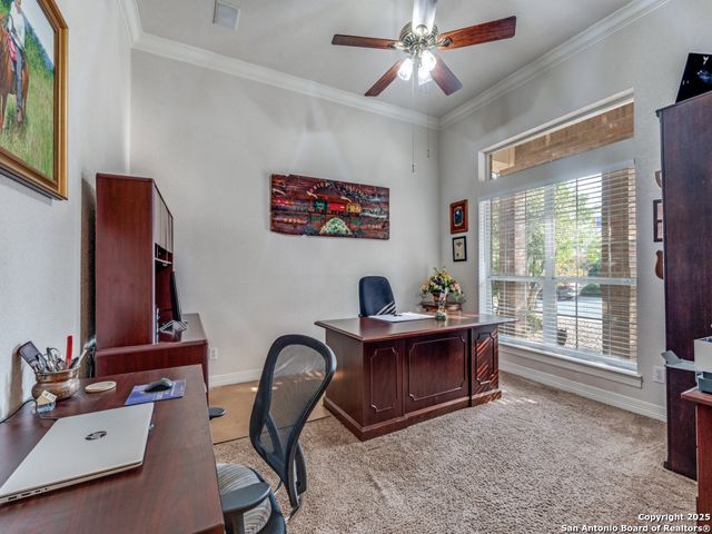 8745 PHOENIX AVE, Universal City, TX 78148