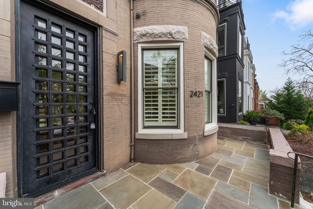 2421 1ST ST NW, Washington, DC 20001