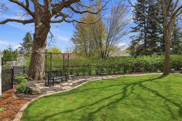 4125 Birch Crest Lane, Eau Claire, WI 54701